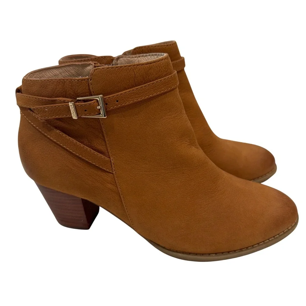 Vionic Upton Tan Leather Ankle Boots Block Heel Buckle Zip Women's 8